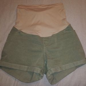 Maternity shorts